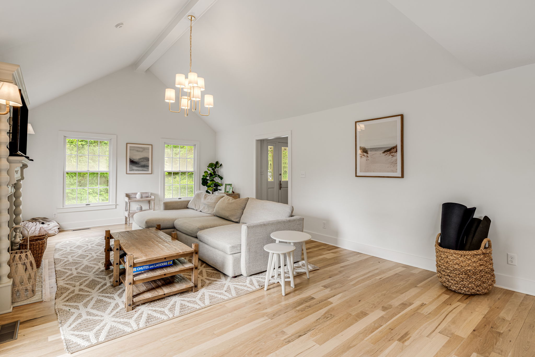 Asheville, North Carolina, 28803, United States, 4 Bedrooms Bedrooms, ,4 BathroomsBathrooms,Residential,For Sale,1825860