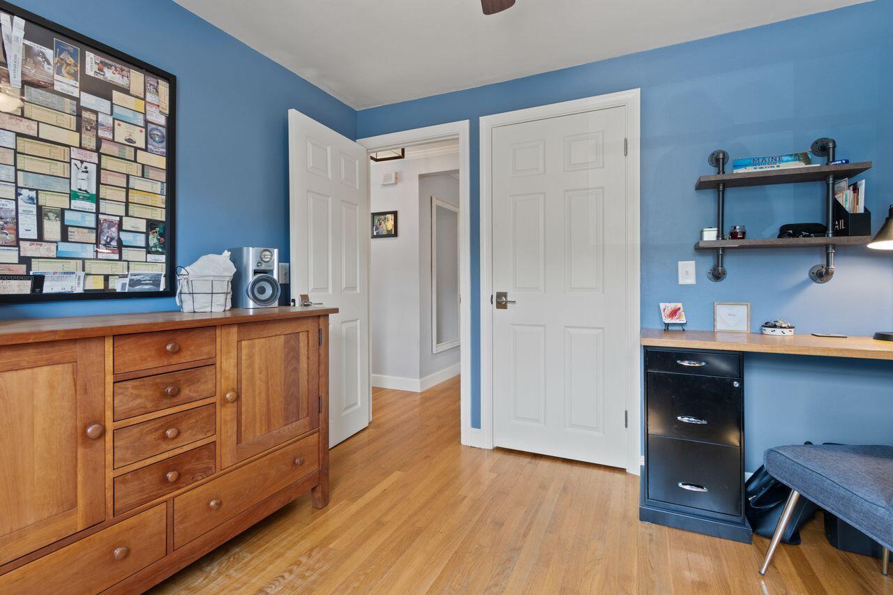 Portland, Maine, 04102, United States, 4 Bedrooms Bedrooms, ,2 BathroomsBathrooms,Residential,For Sale,1918593
