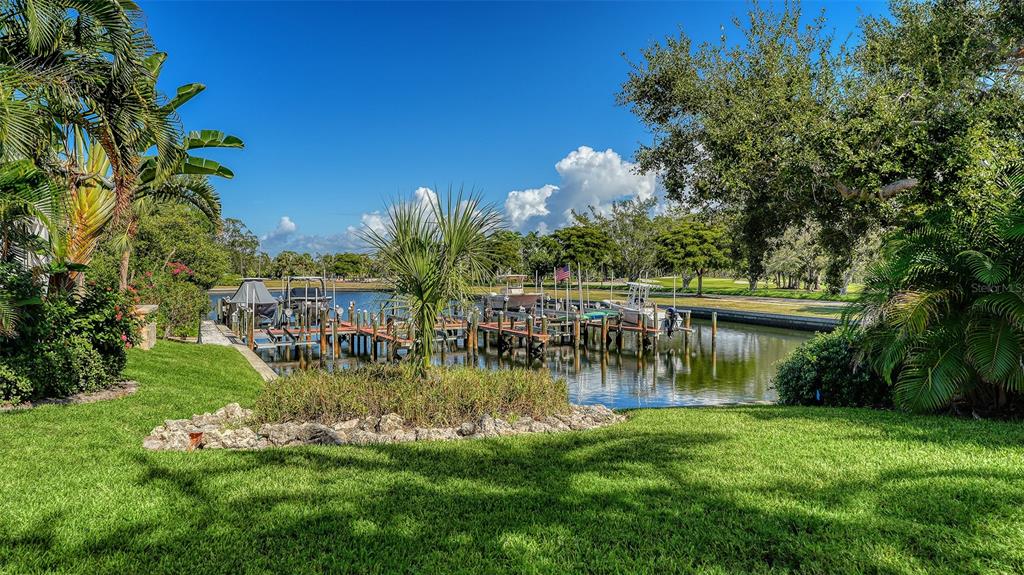 Longboat Key, Florida, 34228, United States, 3 Bedrooms Bedrooms, ,4 BathroomsBathrooms,Residential,For Sale,1986320