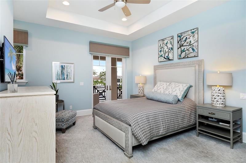 Lighthouse Point, Florida, 33064, United States, 7 Bedrooms Bedrooms, ,9 BathroomsBathrooms,Residential,For Sale,1949453
