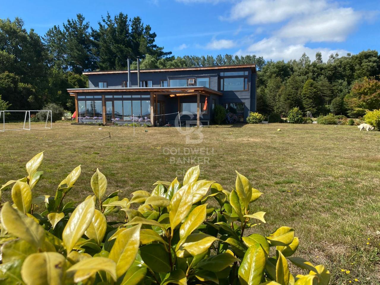 Puerto Varas, Chile, 5 Bedrooms Bedrooms, ,5 BathroomsBathrooms,Residential,For Sale,1850183