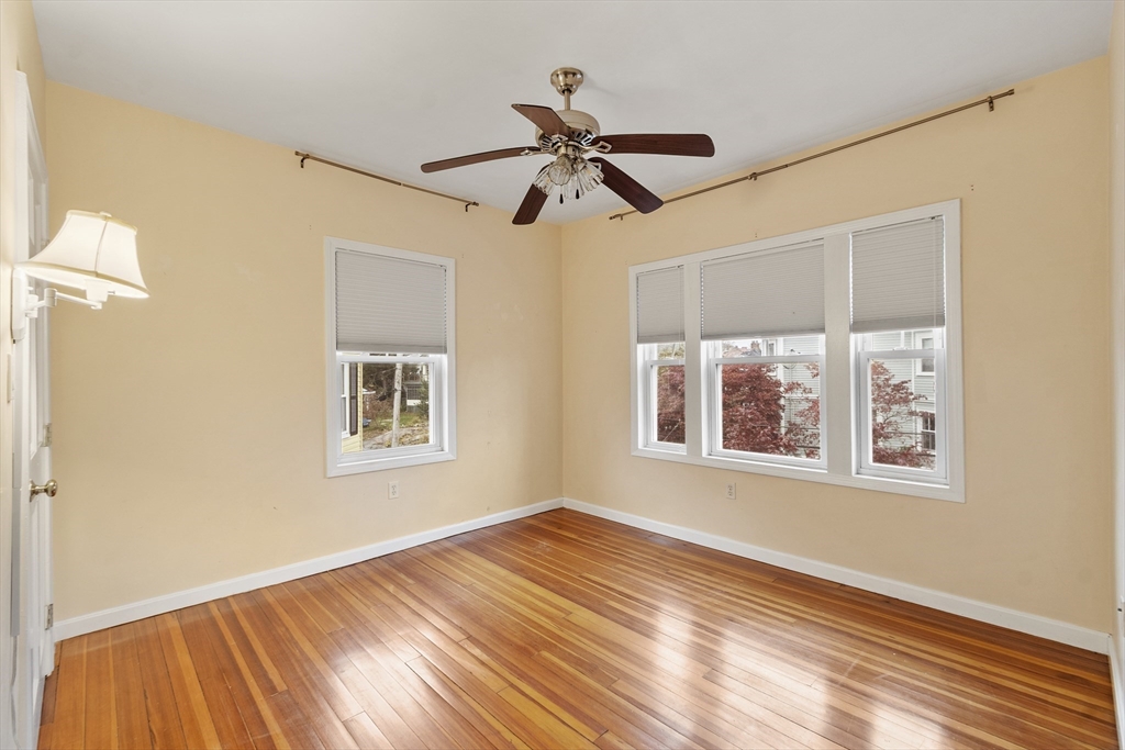 Beverly, Massachusetts, 01915, United States, 4 Bedrooms Bedrooms, ,3 BathroomsBathrooms,Residential,For Sale,1987739