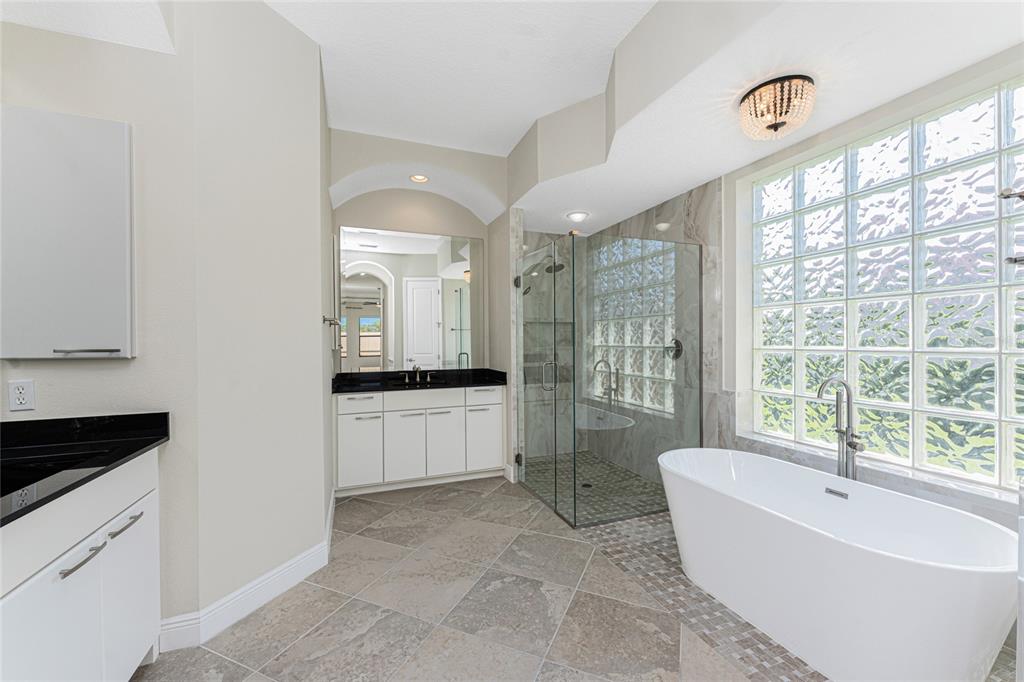 Sarasota, Florida, 34241, United States, 4 Bedrooms Bedrooms, ,3 BathroomsBathrooms,Residential,For Sale,1976198