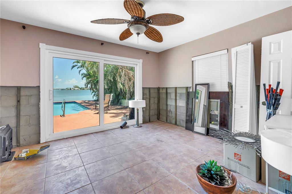 St Pete Beach, Florida, 33706, United States, 3 Bedrooms Bedrooms, ,2 BathroomsBathrooms,Residential,For Sale,1942197