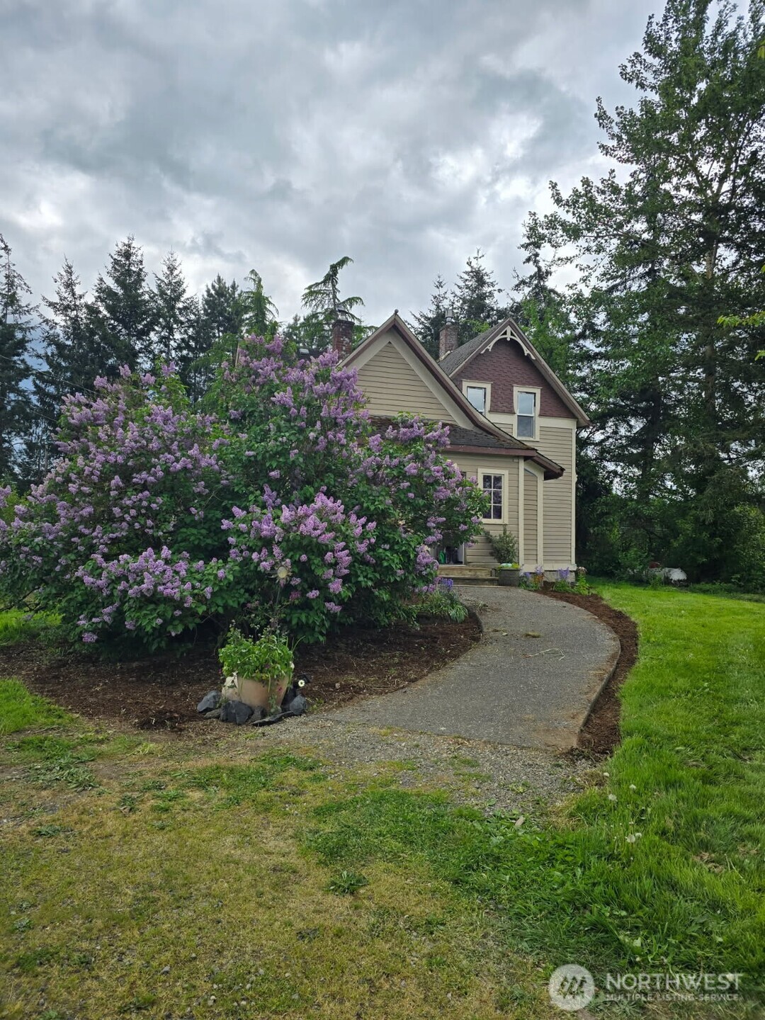 Bellingham, Washington, 98226, United States, 3 Bedrooms Bedrooms, ,2 BathroomsBathrooms,Residential,For Sale,1917195