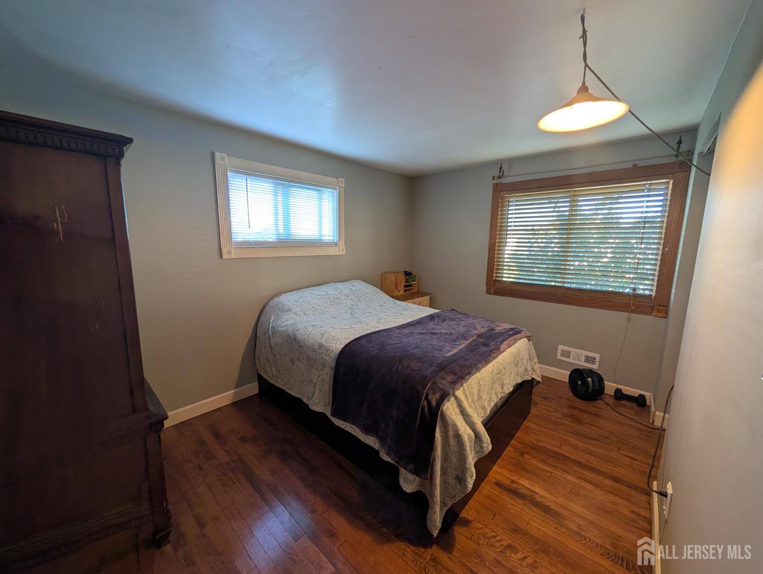 Old Bridge, New Jersey, 08857, United States, 3 Bedrooms Bedrooms, ,2 BathroomsBathrooms,Residential,For Sale,1849014