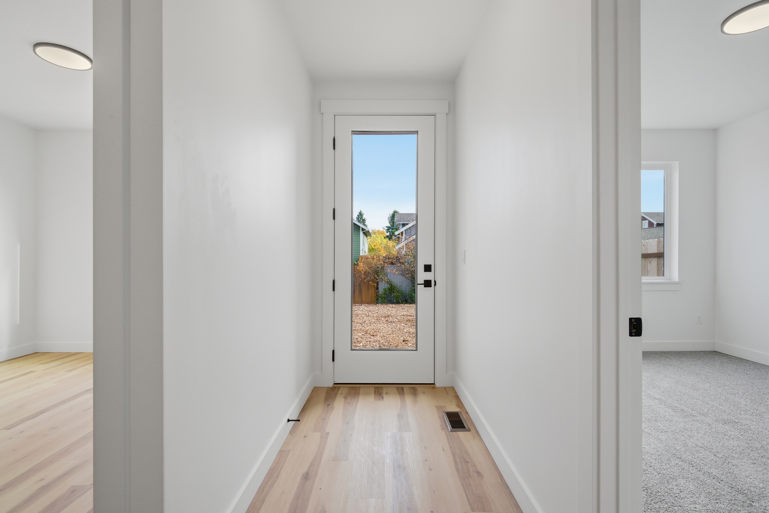 Sandpoint, Idaho, 83864, United States, 3 Bedrooms Bedrooms, ,3 BathroomsBathrooms,Residential,For Sale,1992374