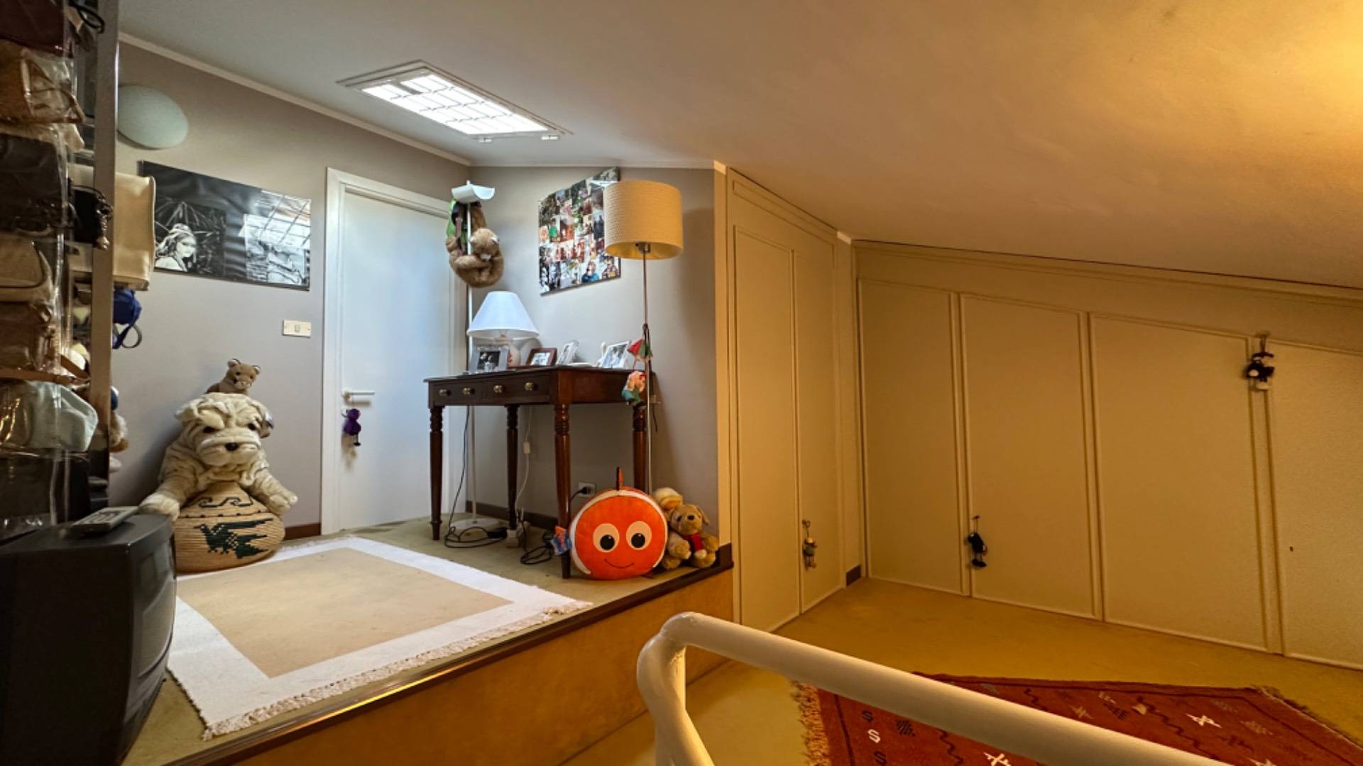 Roma, Roma, 00100, IT, 4 Bedrooms Bedrooms, ,3 BathroomsBathrooms,Residential,For Sale,1746322