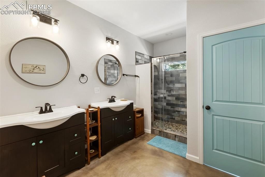 Florissant, Colorado, 80816, United States, 3 Bedrooms Bedrooms, ,2 BathroomsBathrooms,Residential,For Sale,1882650