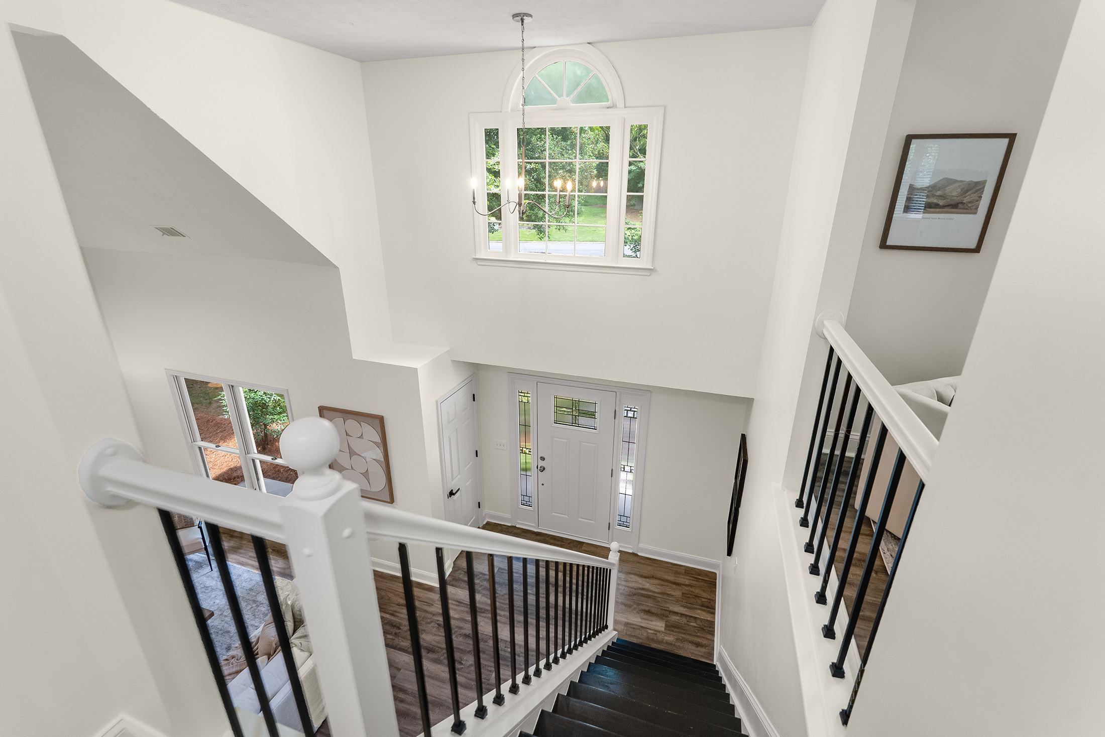  Exceptional Value in Mannings Ridge with Major Updates Throughout - 物件實景