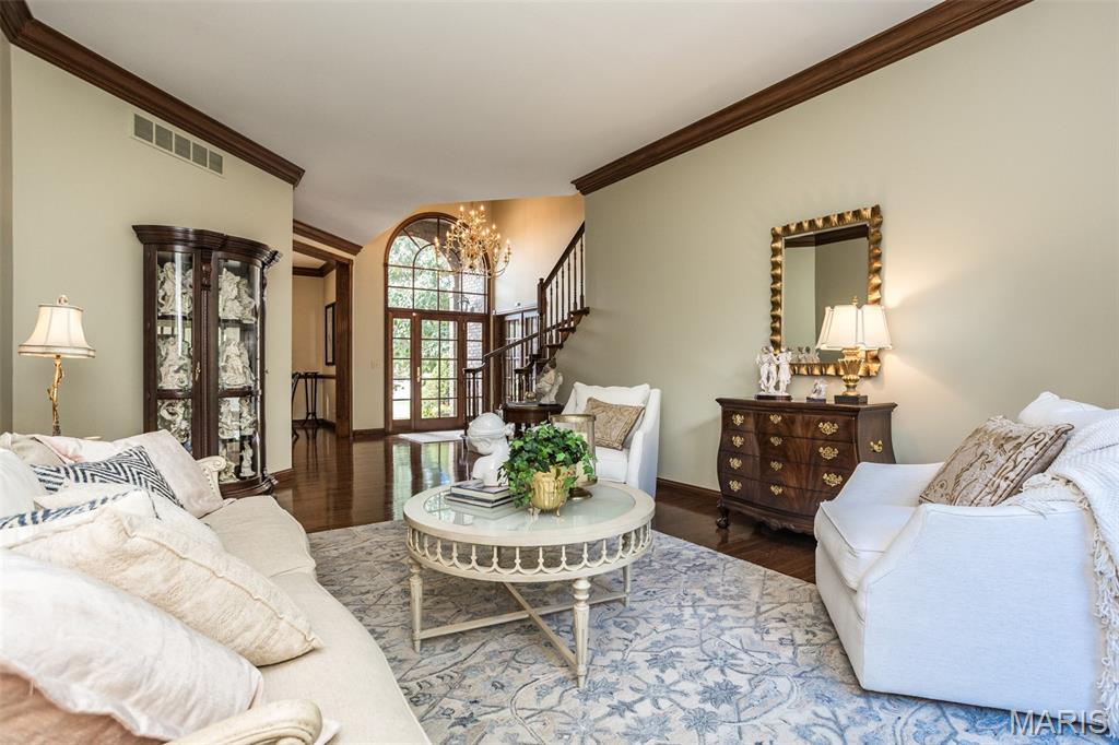 Godfrey, Illinois, 62035, United States, 3 Bedrooms Bedrooms, ,3 BathroomsBathrooms,Residential,For Sale,1940869