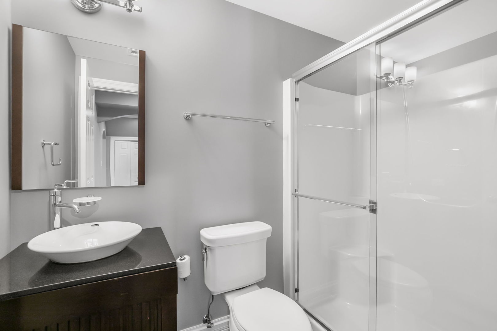 Antioch, Illinois, 60002, United States, 4 Bedrooms Bedrooms, ,4 BathroomsBathrooms,Residential,For Sale,1988029