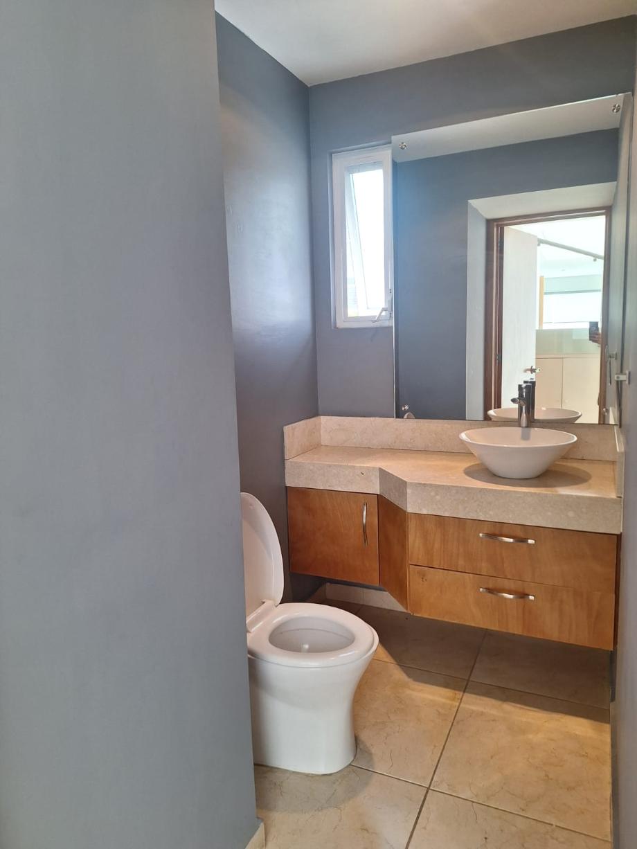 Querétaro, Querétaro, 76090, Mexico, 4 Bedrooms Bedrooms, ,3 BathroomsBathrooms,Residential,For Sale,1916691