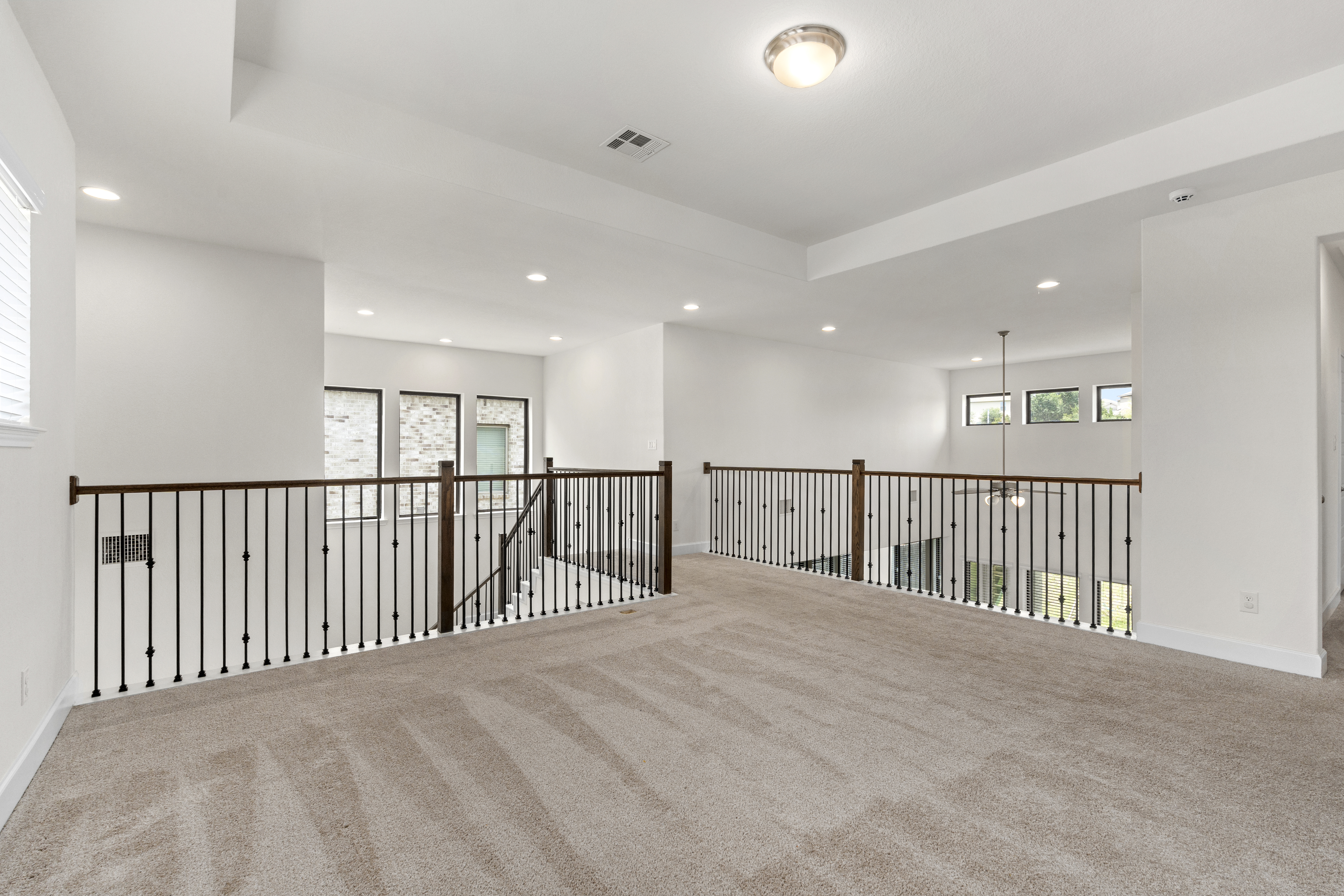  Thoughtfully Designed Perry Home in Weston Oaks - 物件實景