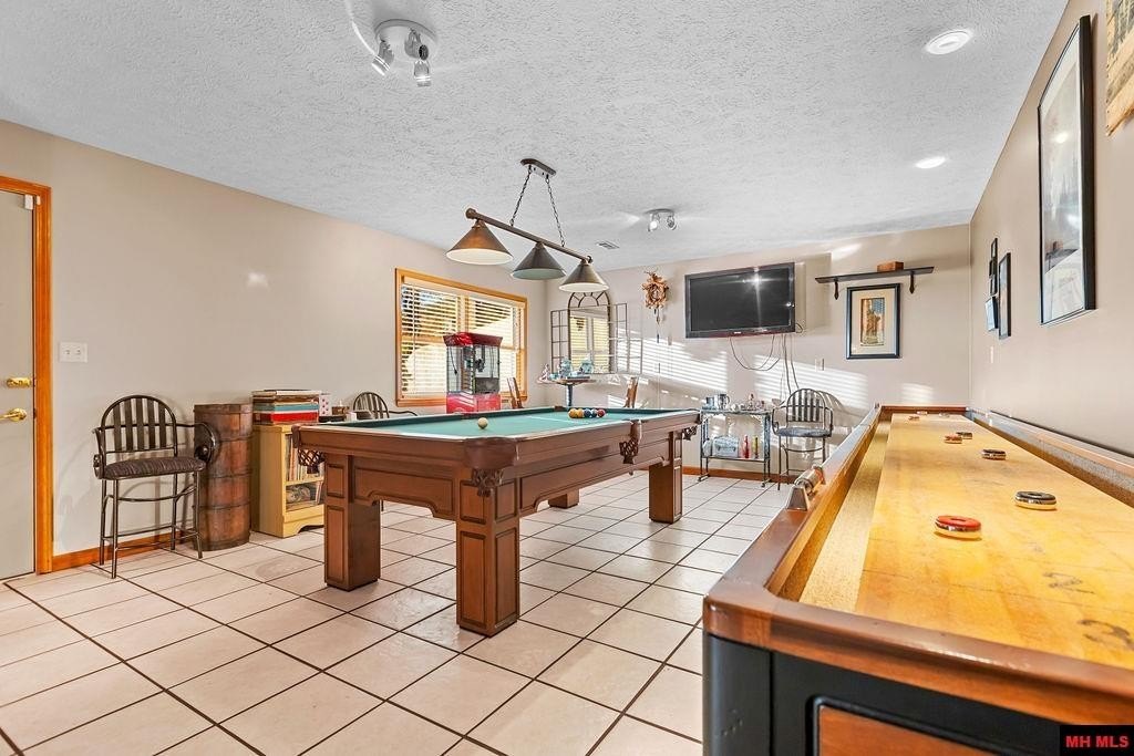 Jordan, Arkansas, 72519, United States, 4 Bedrooms Bedrooms, ,4 BathroomsBathrooms,Residential,For Sale,2005466