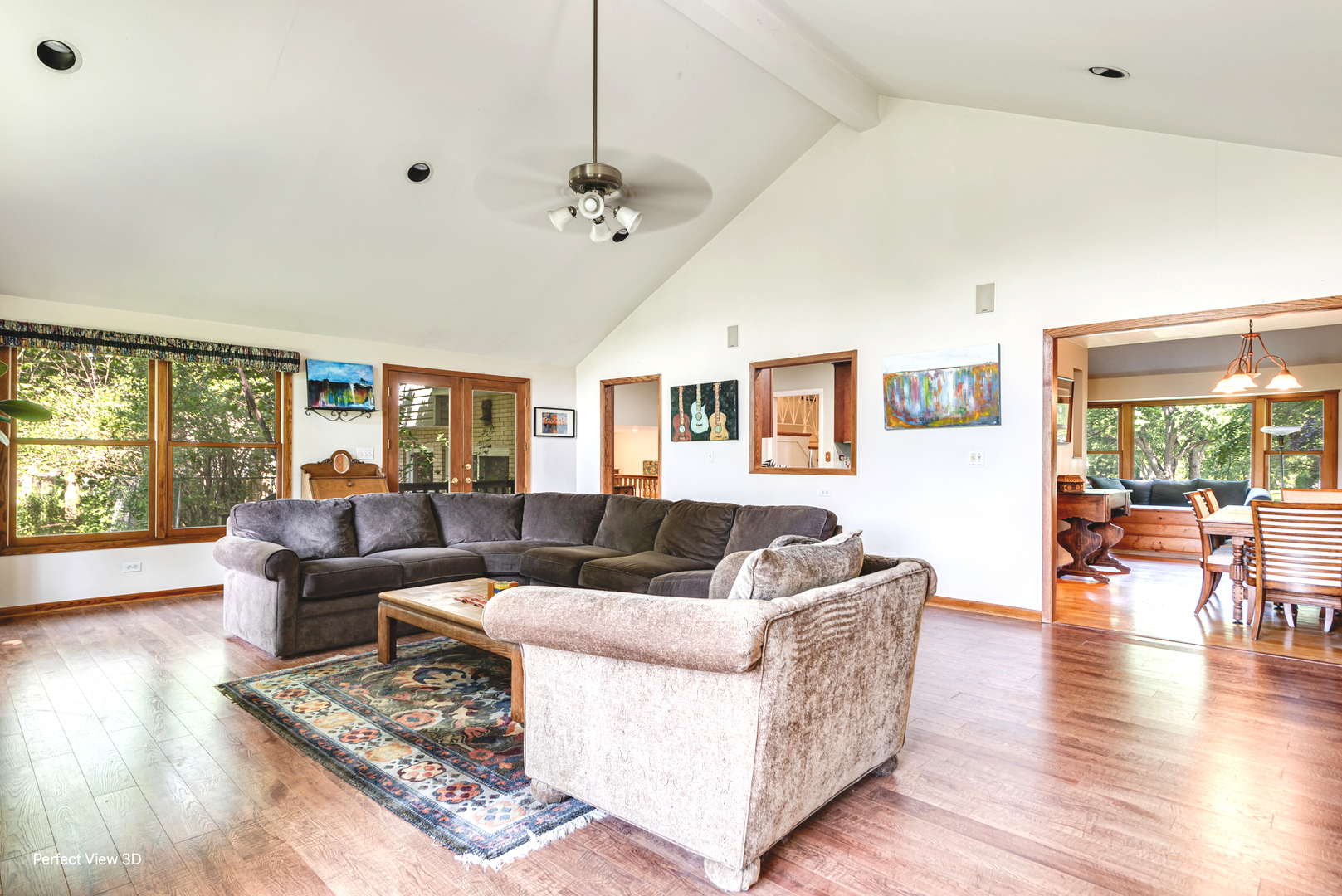 Libertyville, Illinois, 60048, United States, 3 Bedrooms Bedrooms, ,2 BathroomsBathrooms,Residential,For Sale,1899711
