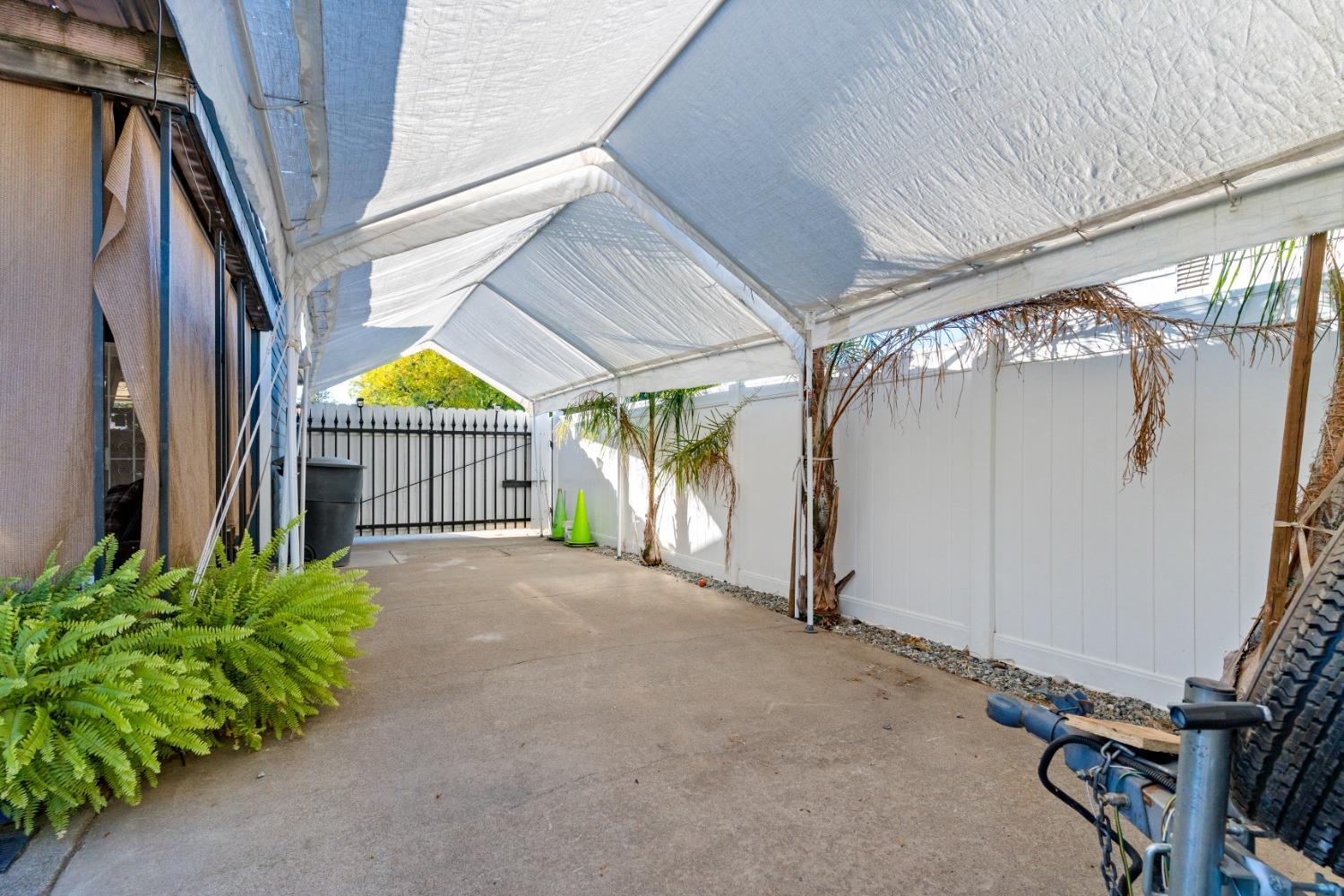 Orangevale, California, 95662, United States, 3 Bedrooms Bedrooms, ,1 BathroomBathrooms,Residential,For Sale,1975471