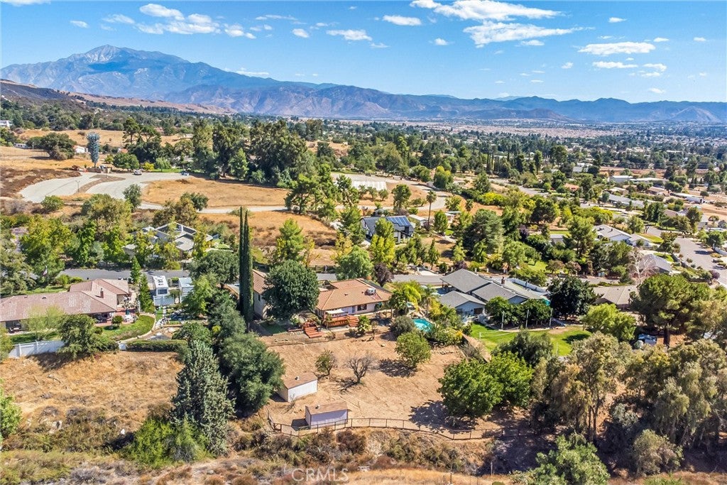 Cherry Valley, California, 92223, United States, 6 Bedrooms Bedrooms, ,3 BathroomsBathrooms,Residential,For Sale,1973904