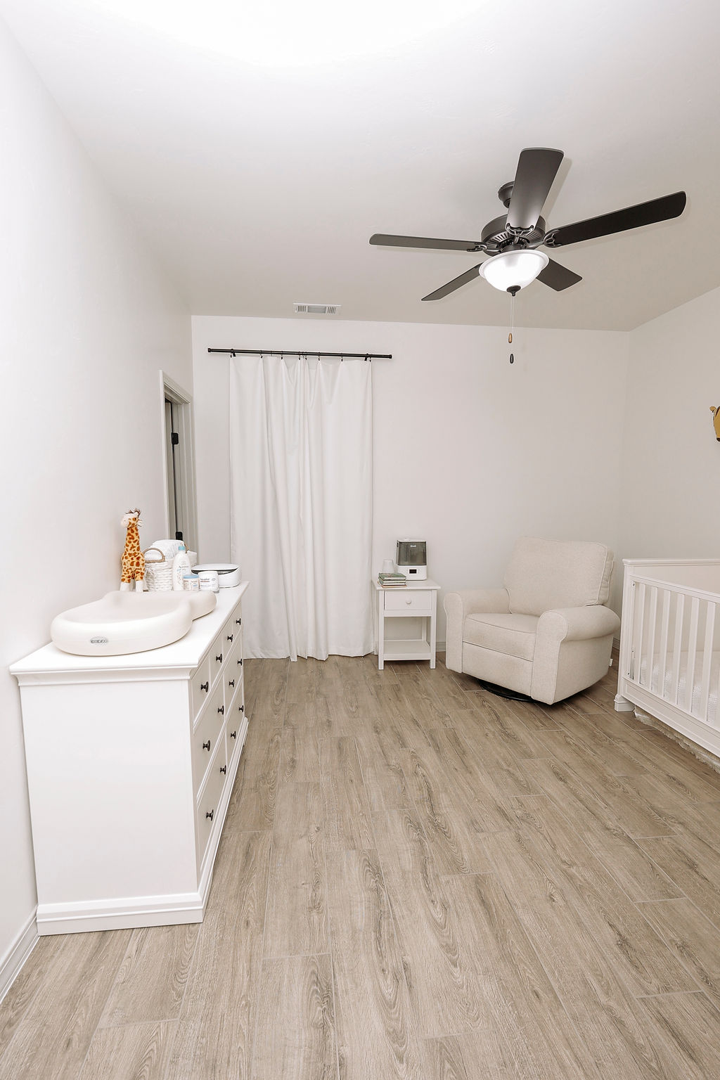 Carlsbad, New Mexico, 88220, United States, 4 Bedrooms Bedrooms, ,3 BathroomsBathrooms,Residential,For Sale,2012114