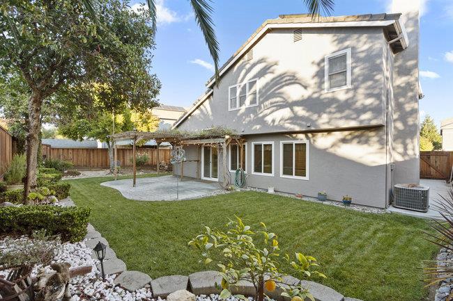 Hollister, California, 95023, United States, 4 Bedrooms Bedrooms, ,3 BathroomsBathrooms,Residential,For Sale,2006459