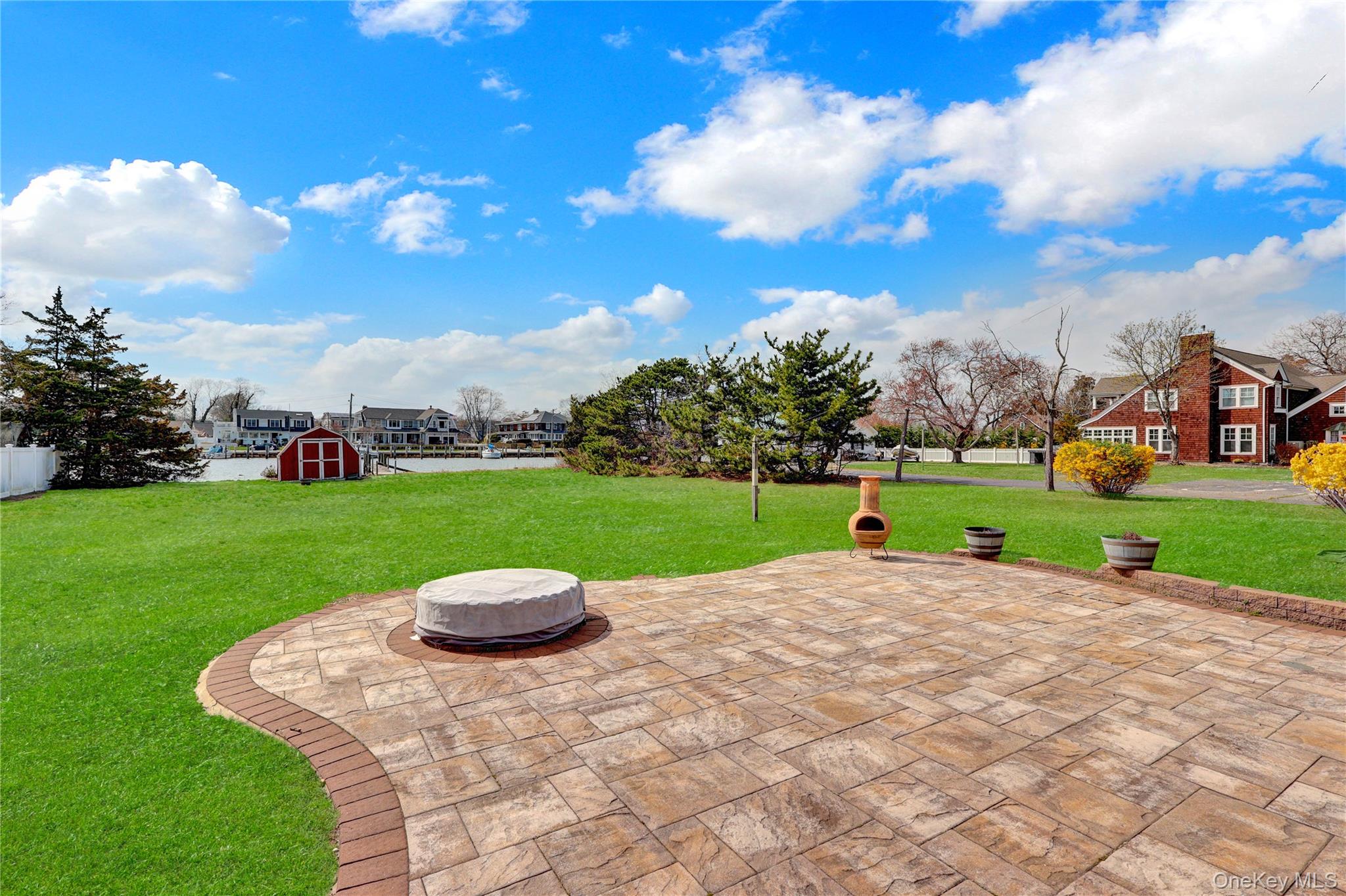  150 W Islip Road, West Islip, NY, 11795 - 物件實景
