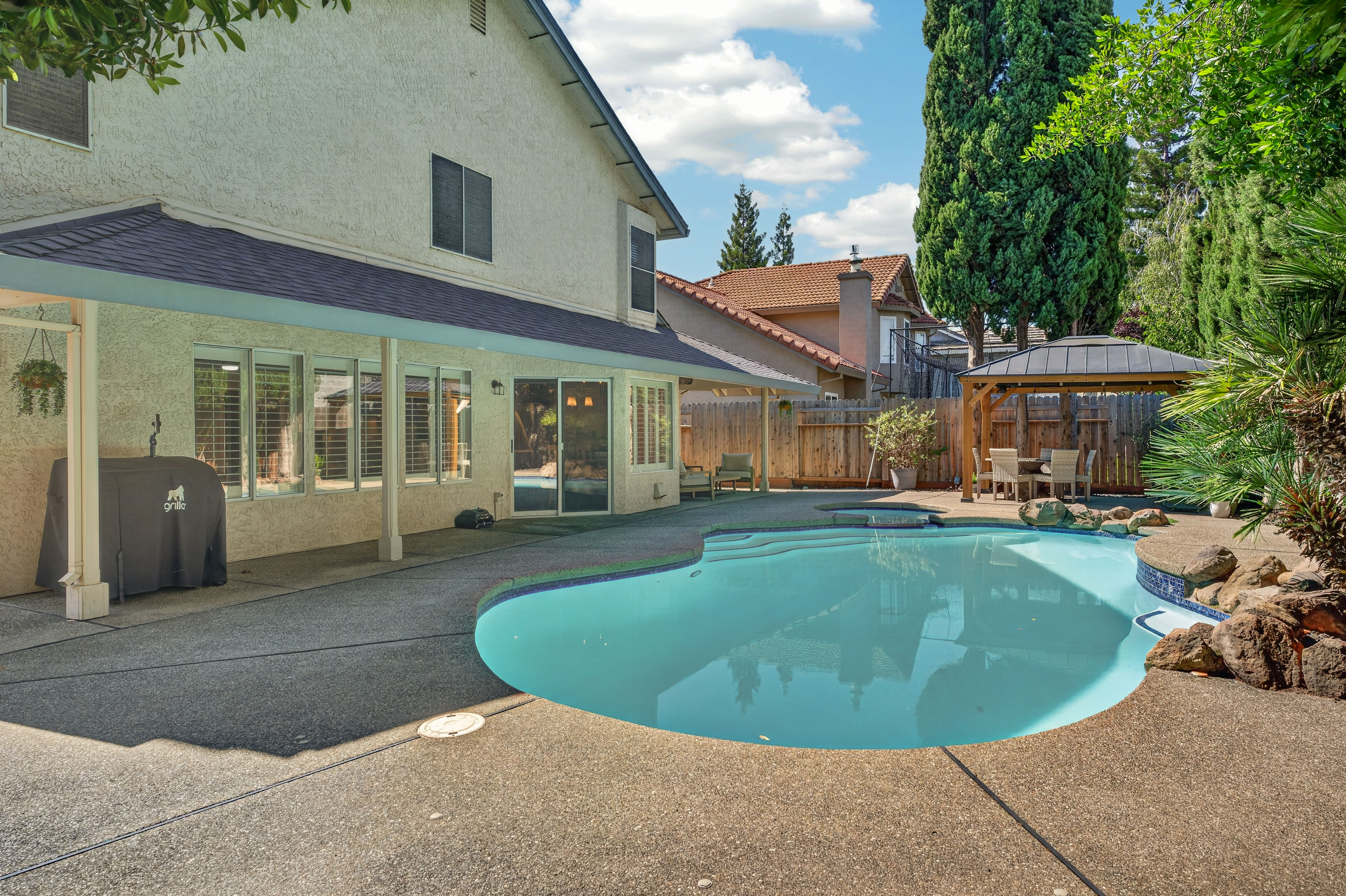  5723 Crown Court, Rocklin, CA 95677 - 物件實景