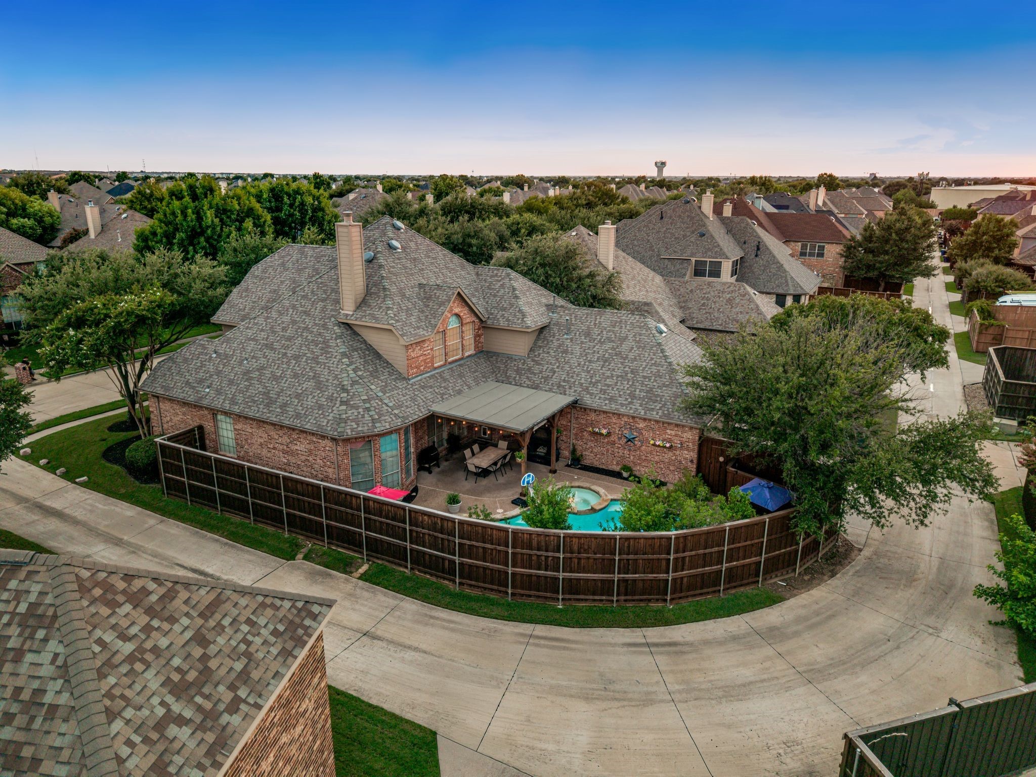 Frisco, Texas, 75033, United States, 4 Bedrooms Bedrooms, ,4 BathroomsBathrooms,Residential,For Sale,1938772