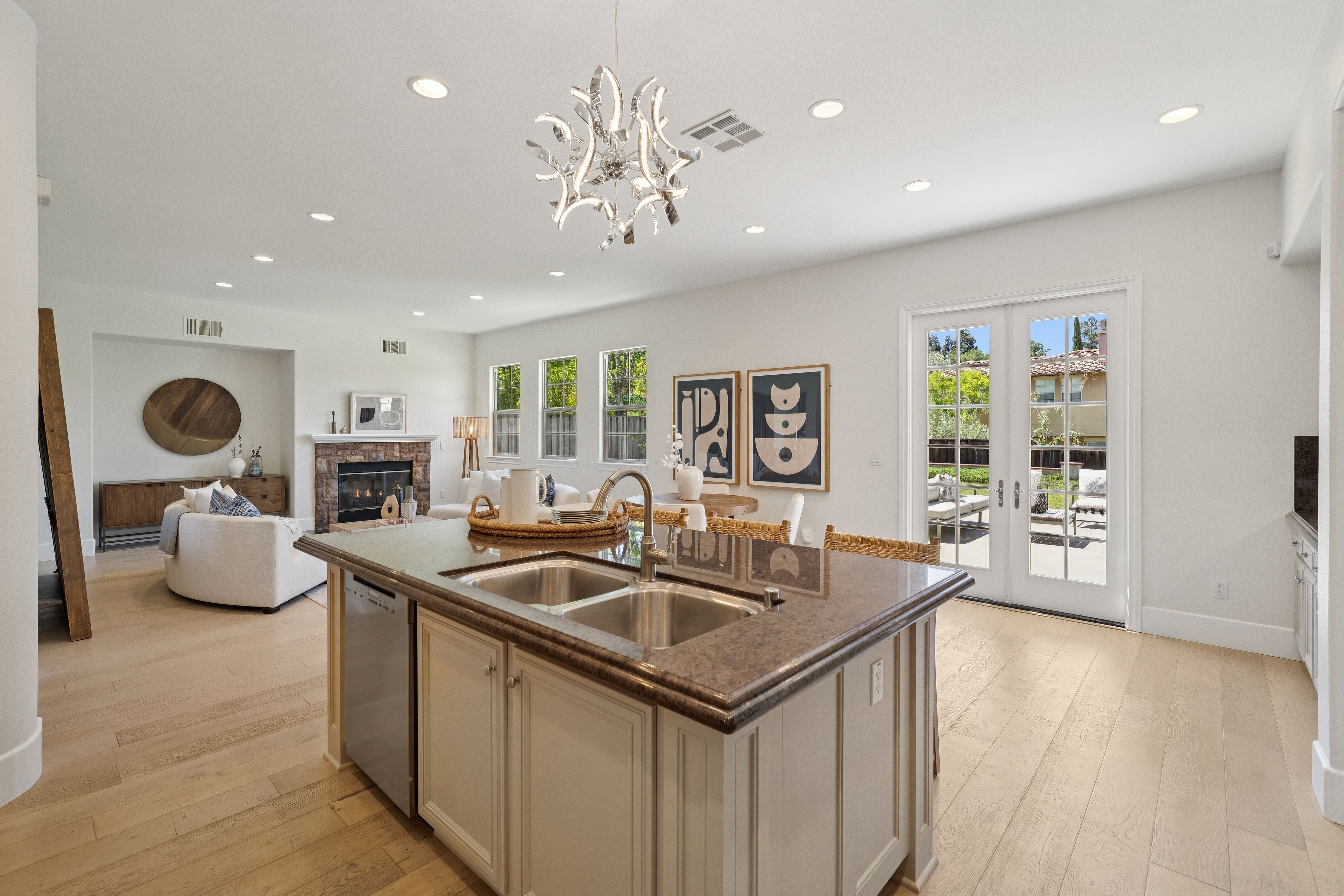  Elegant Almaden Valley Retreat With Scenic Foothill Views - 物件實景