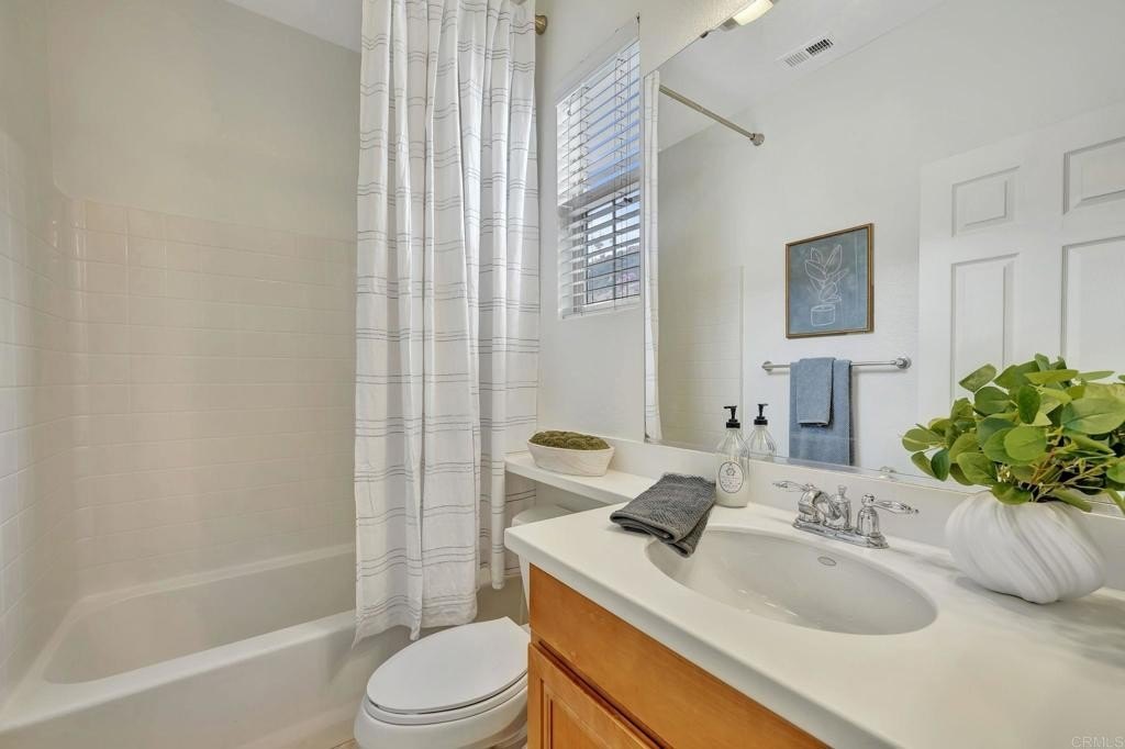San Diego, California, 92108, United States, 2 Bedrooms Bedrooms, ,2 BathroomsBathrooms,Residential,For Sale,1939795