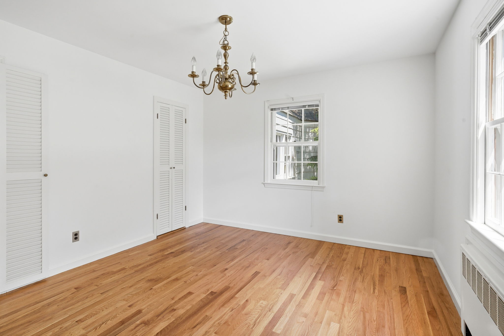  Charming & Versatile Cape Cod in Convenient Newfield - 物件實景