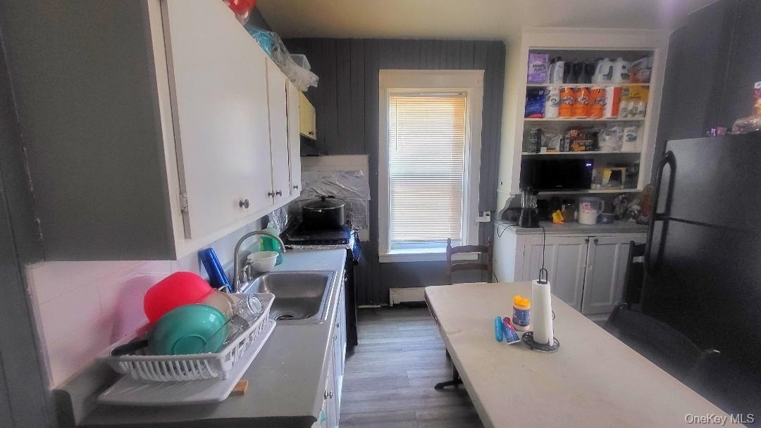 Poughkeepsie, New York, 12601, United States, 9 Bedrooms Bedrooms, ,3 BathroomsBathrooms,Residential,For Sale,1996441