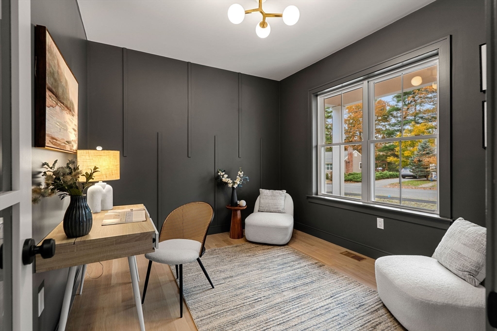 Reading, Massachusetts, 01867, United States, 4 Bedrooms Bedrooms, ,5 BathroomsBathrooms,Residential,For Sale,1988316