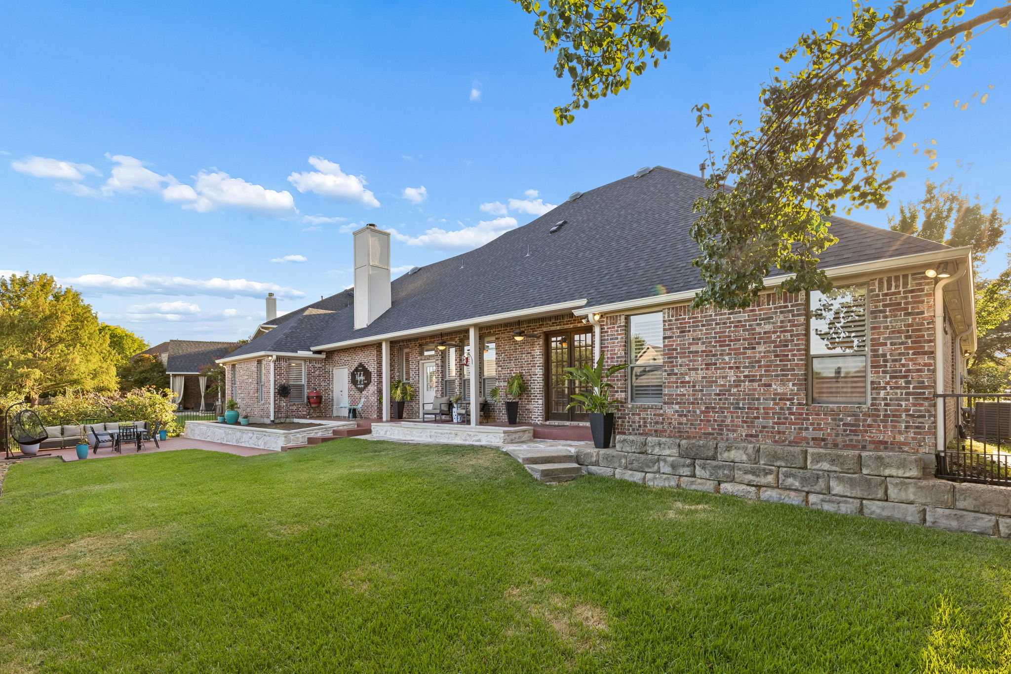  Luxury 1.5-Story Living in Coveted Benton Woods, Rockwall TX - 物件實景