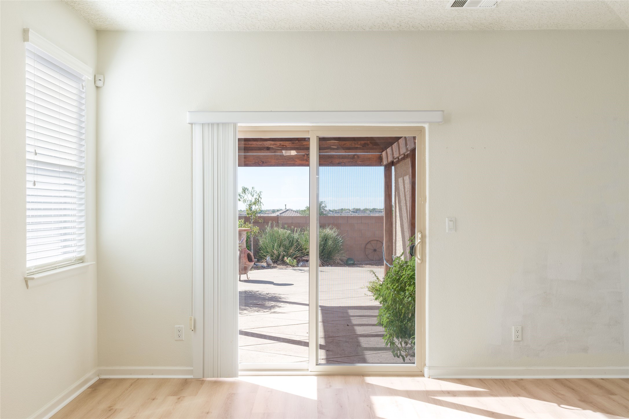  4010 Sierra Alta Ave NE - 物件實景