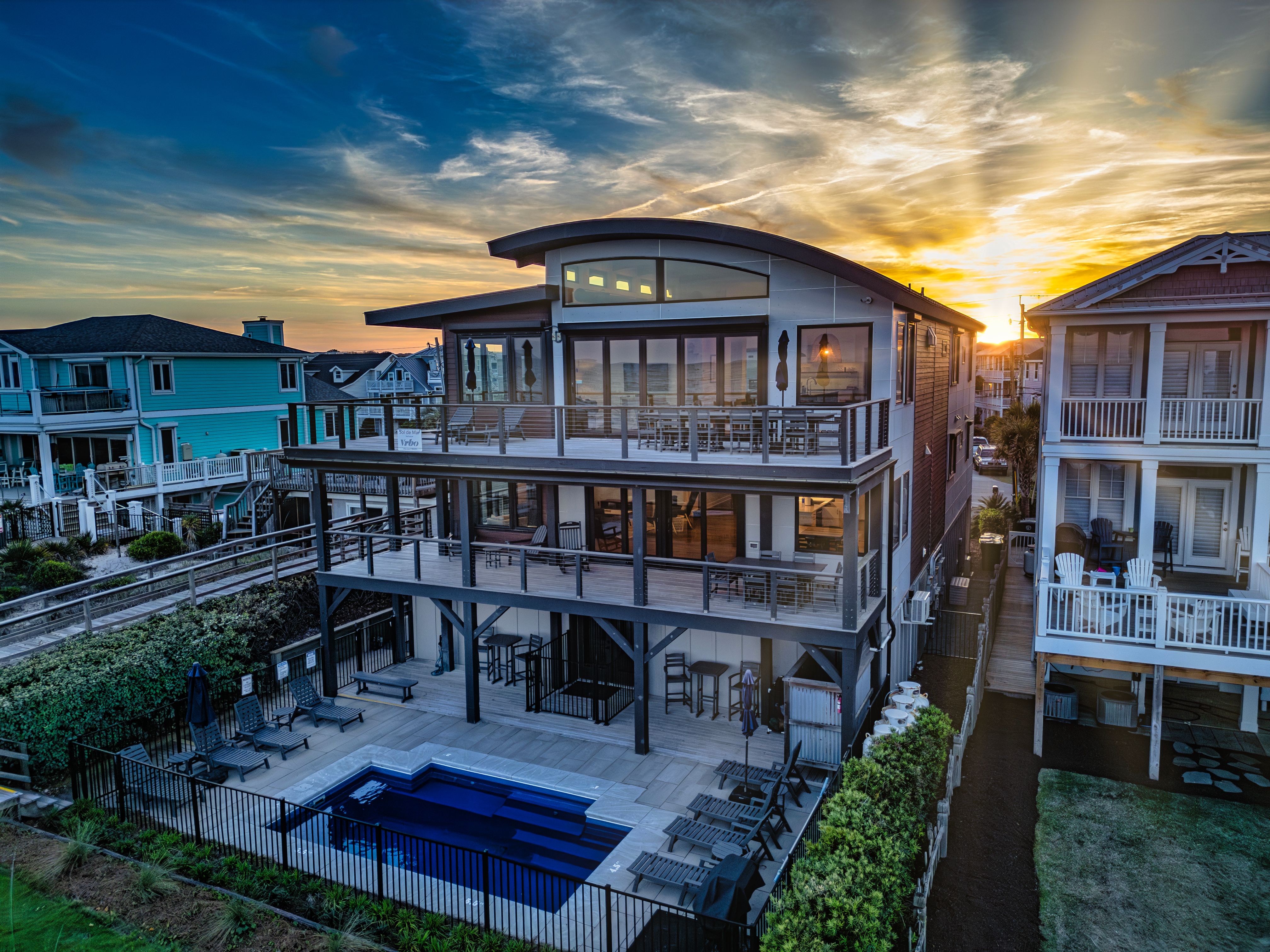  834 Fort Fisher Boulevard North, Kure Beach, NC 28449 - 物件實景