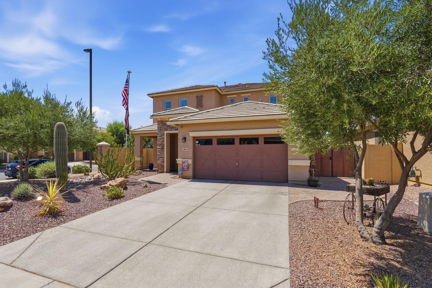  3009 E Meadowview Drive ¦ Gilbert, AZ - 物件實景