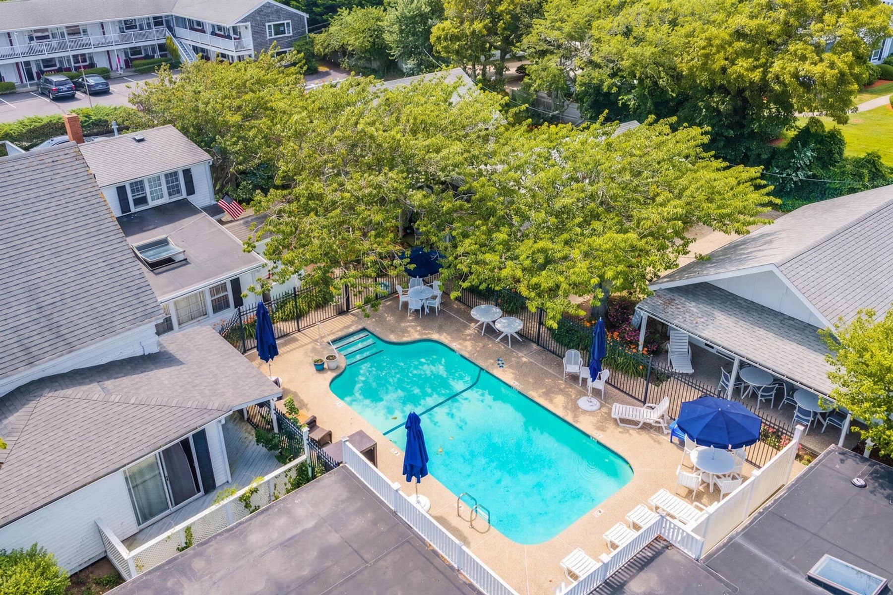  88-94 Chase Avenue, Dennis Port, MA, 02639 - 物件實景