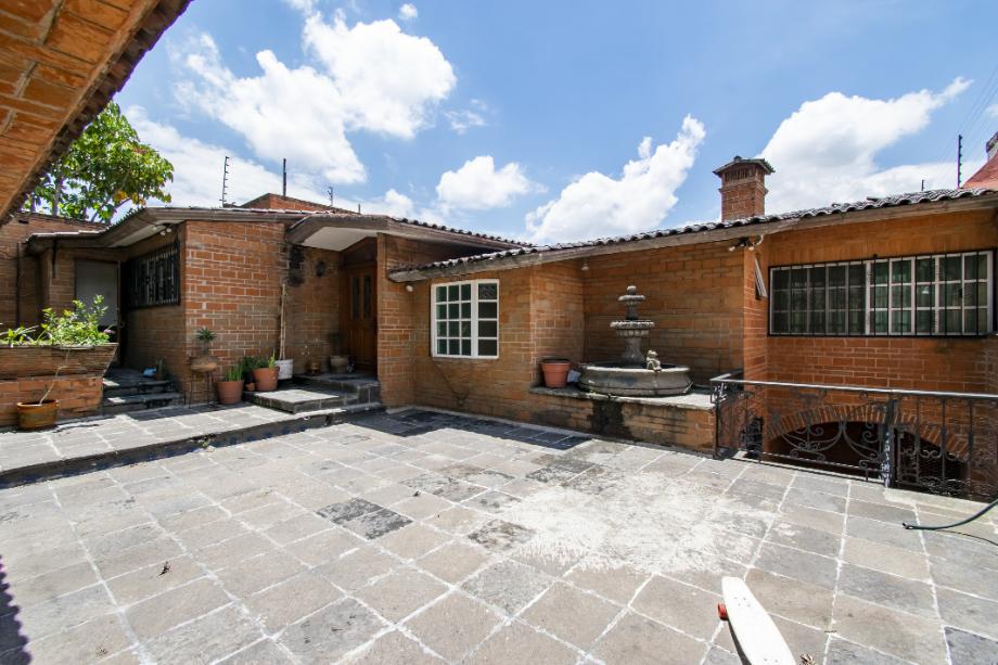 Bosque de Centenario, Huixquilucan, Estado de México, 52784, Mexico, 3 Bedrooms Bedrooms, ,4 BathroomsBathrooms,Residential,For Sale,Bosque de Centenario,1610422