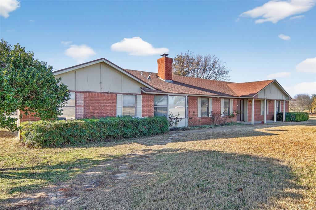 Weatherford, Texas, 76087, United States, 3 Bedrooms Bedrooms, ,2 BathroomsBathrooms,Residential,For Sale,2005416