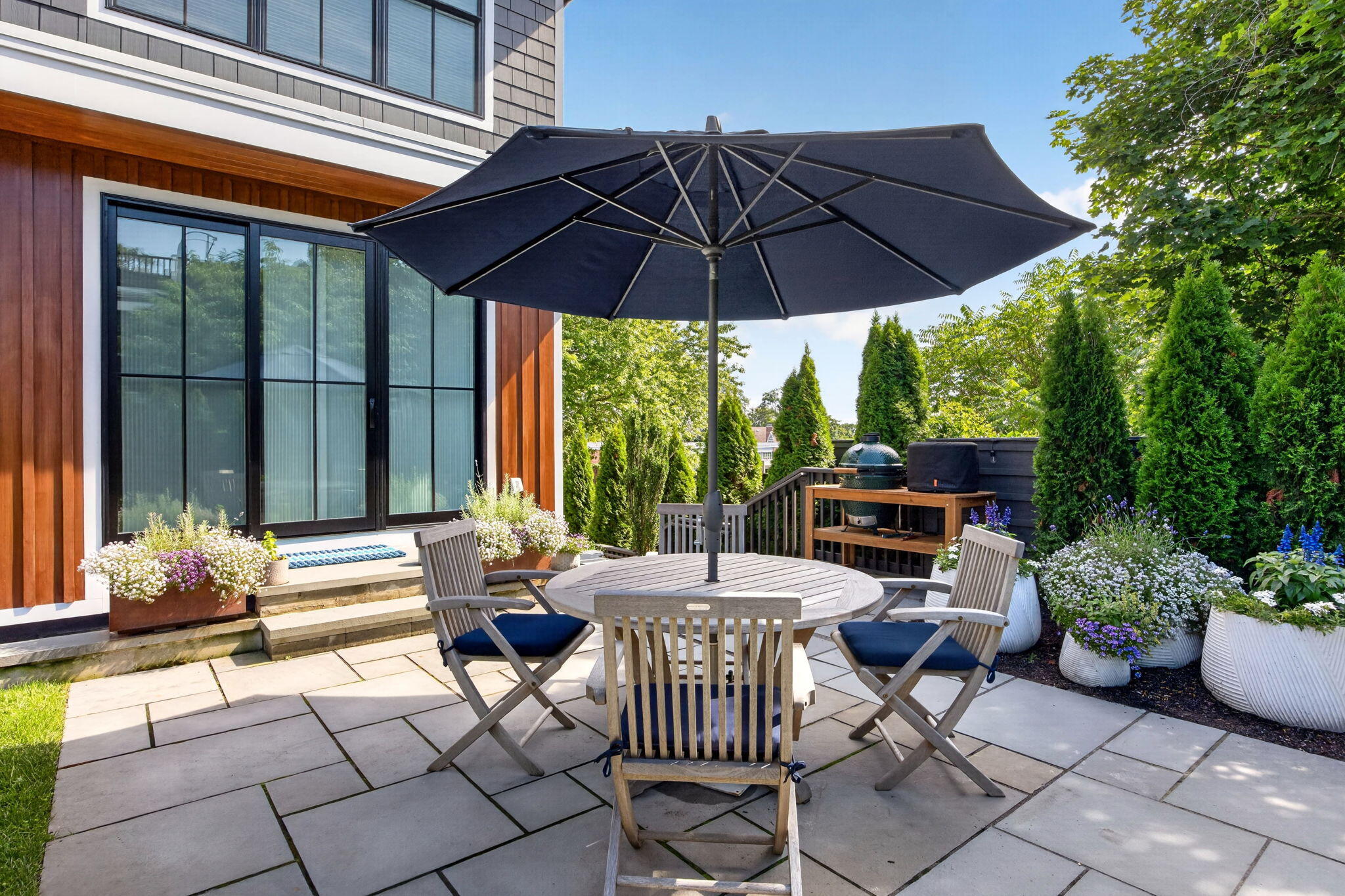  Arrive, Unpack & Enjoy—Turnkey Provincetown Living with a Private Patio & Pizza - 物件實景
