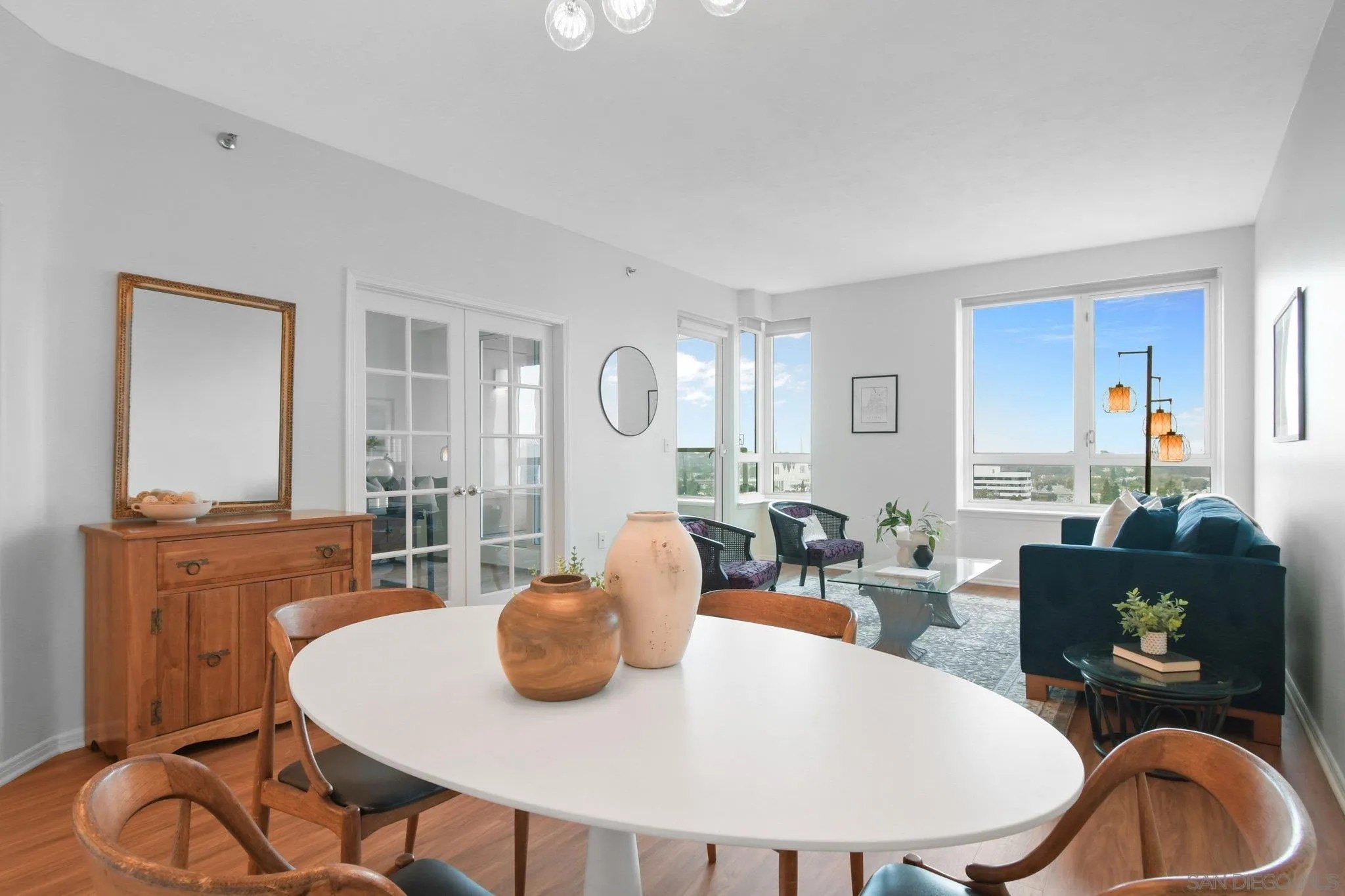 San Diego, California, 92122, United States, 2 Bedrooms Bedrooms, ,2 BathroomsBathrooms,Residential,For Sale,1972545