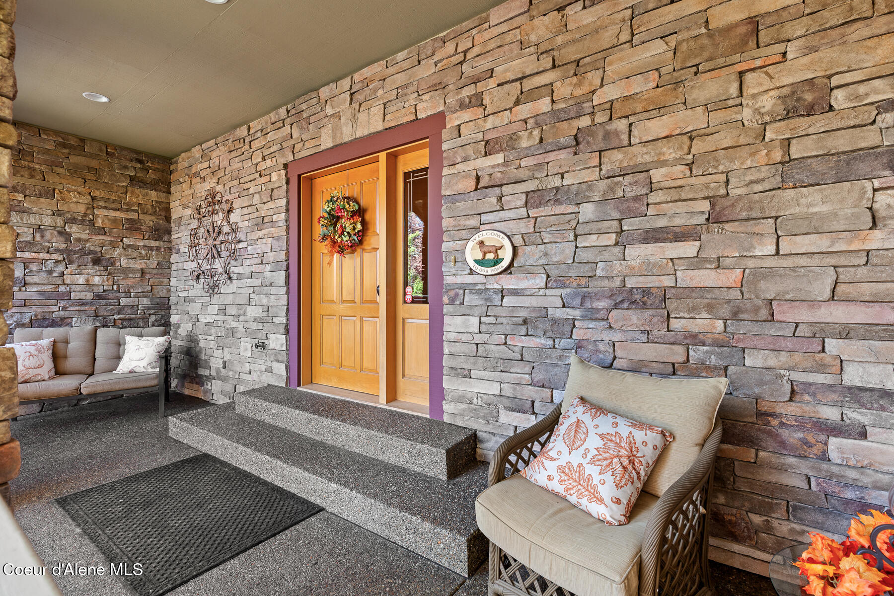 Hayden Lake, Idaho, 83835, United States, 4 Bedrooms Bedrooms, ,3 BathroomsBathrooms,Residential,For Sale,2007766