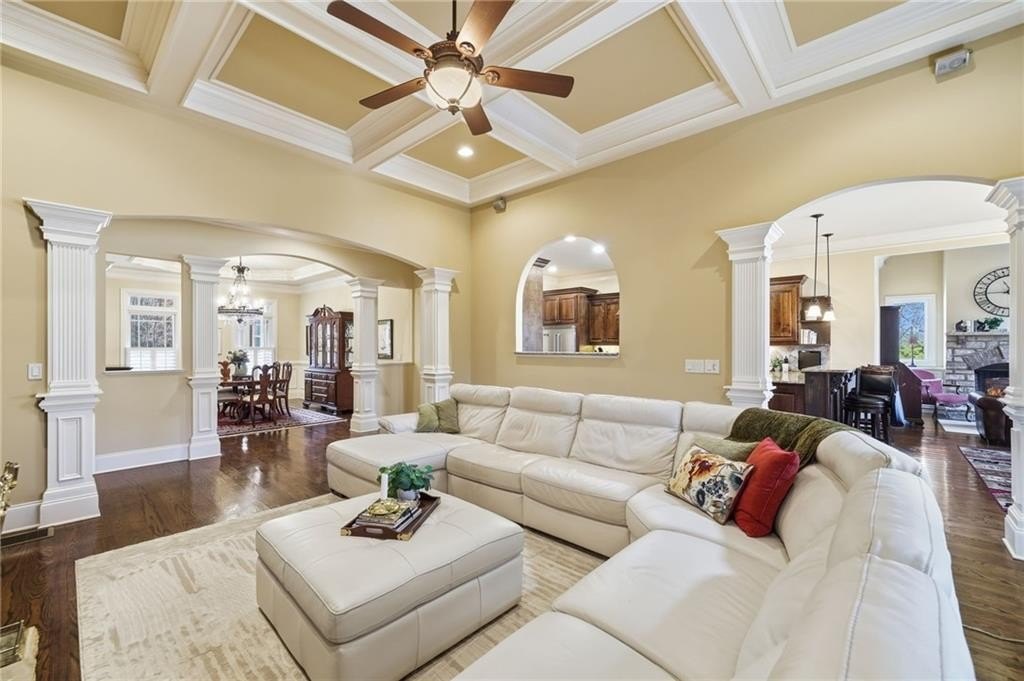 Jasper, Georgia, 30143, United States, 4 Bedrooms Bedrooms, ,5 BathroomsBathrooms,Residential,For Sale,1974927