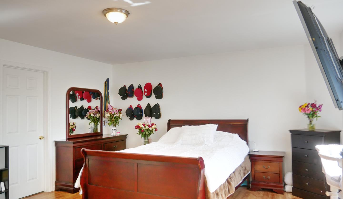 Richmond, California, 94801, United States, 3 Bedrooms Bedrooms, ,3 BathroomsBathrooms,Residential,For Sale,1978475