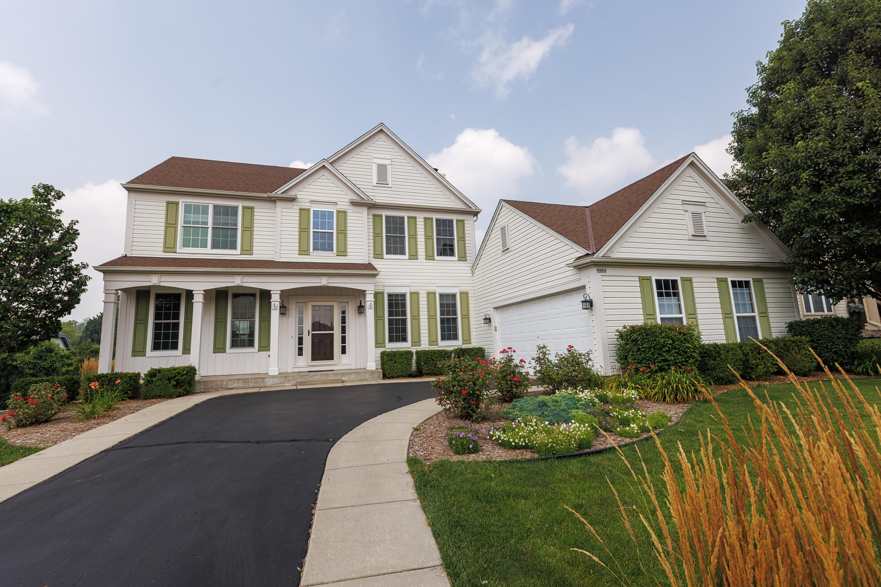 Franklin, Wisconsin, 53132, United States, 4 Bedrooms Bedrooms, ,4 BathroomsBathrooms,Residential,For Sale,1924268