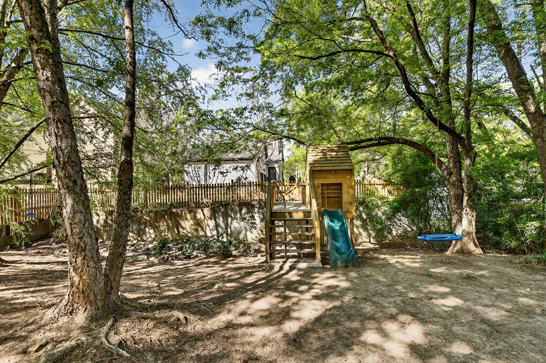  Smyrna Home Blends Space, Flexibility and an Unbeatable Lifestyle - 物件實景