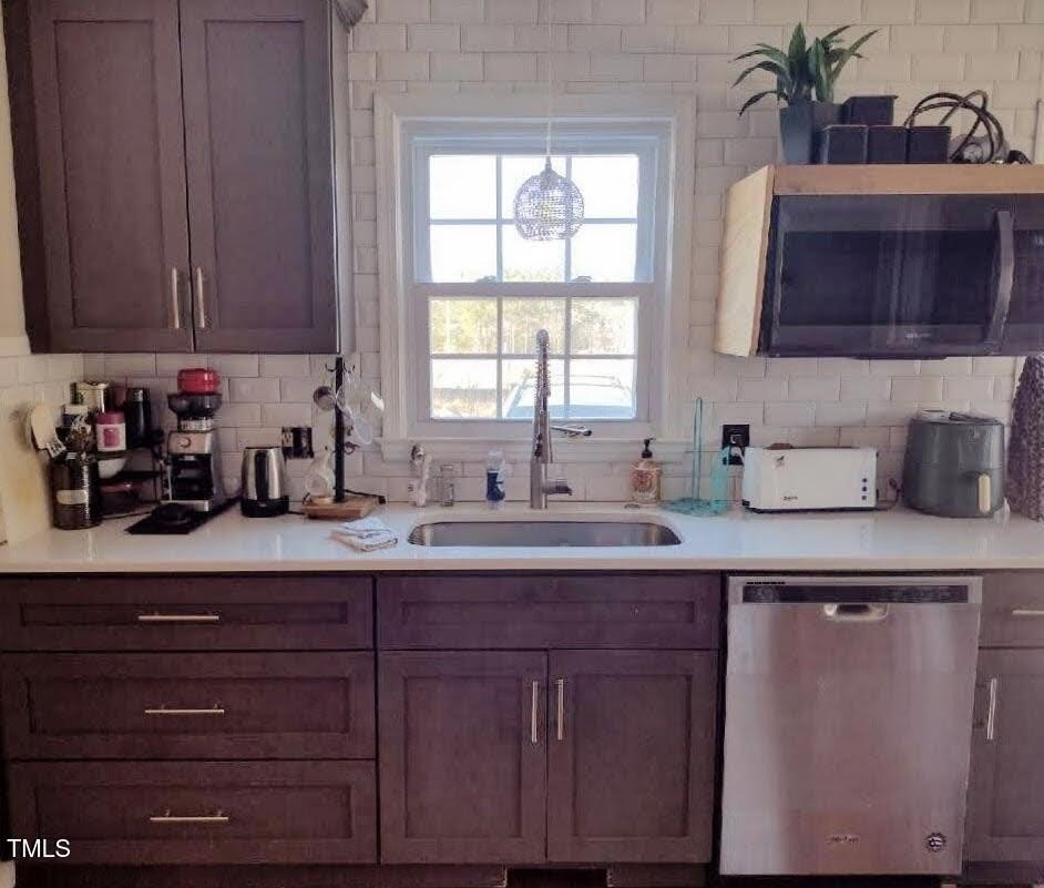 Raleigh, North Carolina, 27610, United States, 3 Bedrooms Bedrooms, ,2 BathroomsBathrooms,Residential,For Sale,1978300