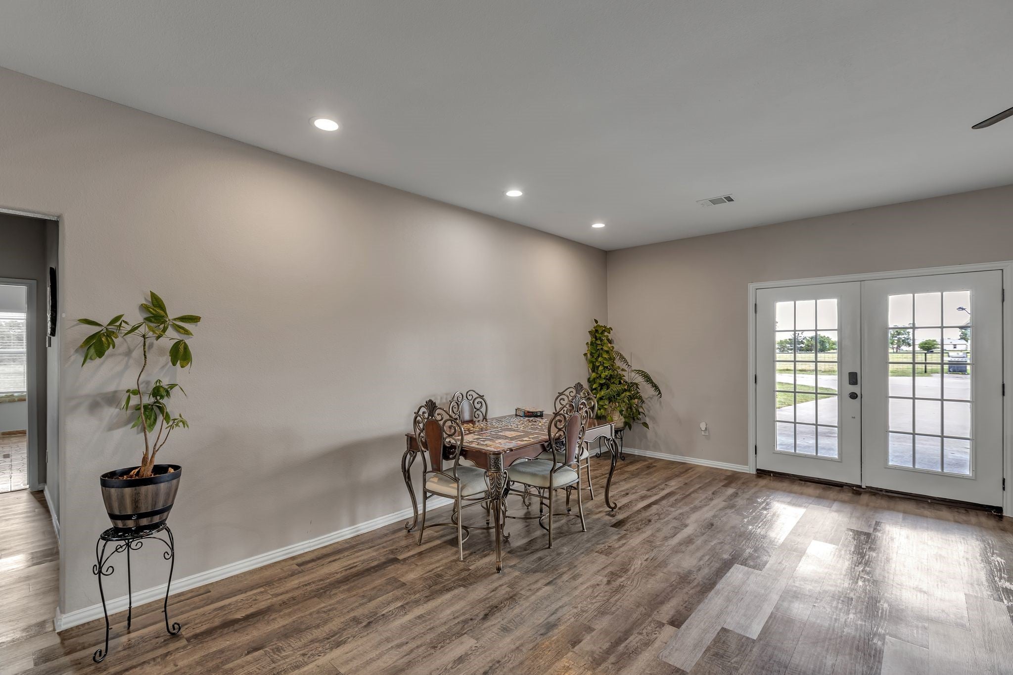 Forney, Texas, 75126, United States, 4 Bedrooms Bedrooms, ,3 BathroomsBathrooms,Residential,For Sale,1974653