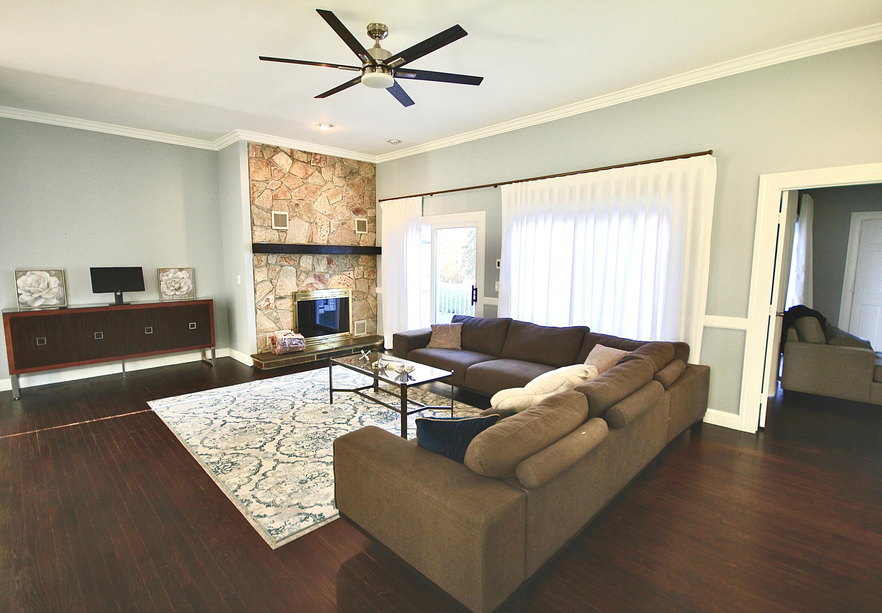 Norwalk, Connecticut, 06850, United States, 7 Bedrooms Bedrooms, ,6 BathroomsBathrooms,Residential,For Sale,1987442