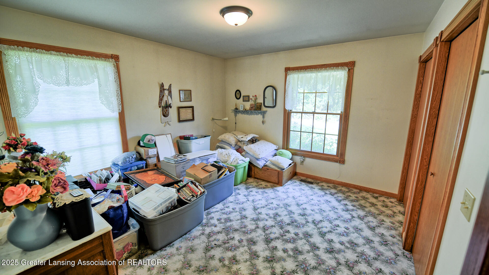 Portland, Michigan, 48875, United States, 5 Bedrooms Bedrooms, ,4 BathroomsBathrooms,Residential,For Sale,2001536